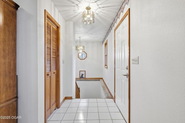 7953 Co Ln 192, Carthage, MO 64836