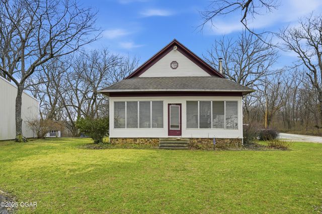 7953 Co Ln 192, Carthage, MO 64836