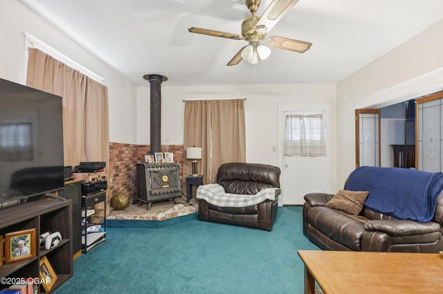 7953 Co Ln 192, Carthage, MO 64836