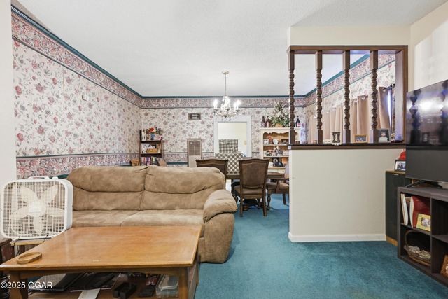 7953 Co Ln 192, Carthage, MO 64836