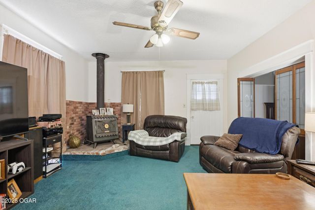 7953 Co Ln 192, Carthage, MO 64836