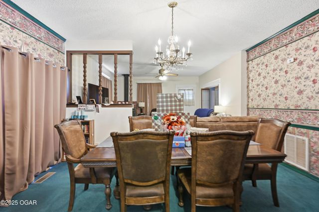 7953 Co Ln 192, Carthage, MO 64836