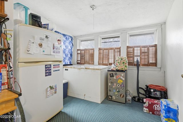 7953 Co Ln 192, Carthage, MO 64836