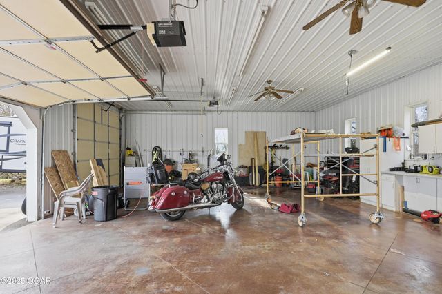 7953 Co Ln 192, Carthage, MO 64836