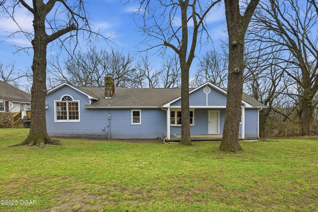 7953 Co Ln 192, Carthage, MO 64836