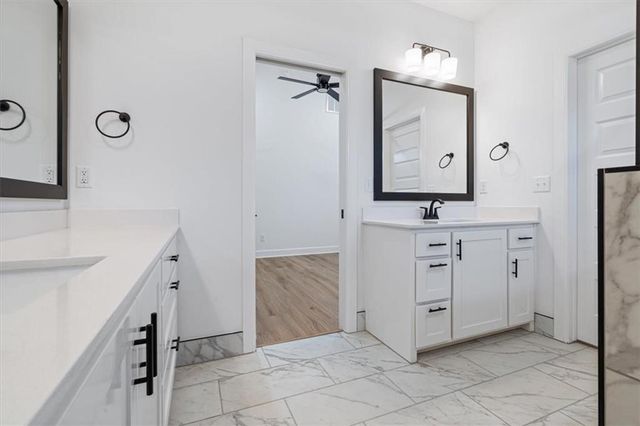 6904 SW Basswood Avenue, Bentonville, AR 72713