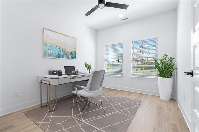 6904 SW Basswood Avenue, Bentonville, AR 72713