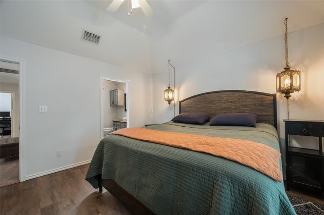 4132 1 Place Lane, Flower Mound, TX 75028