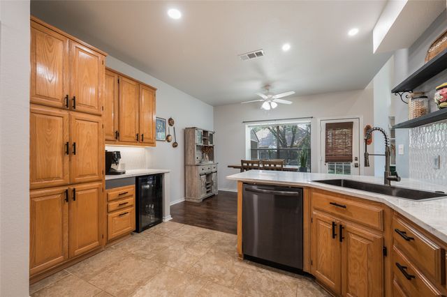 4132 1 Place Lane, Flower Mound, TX 75028