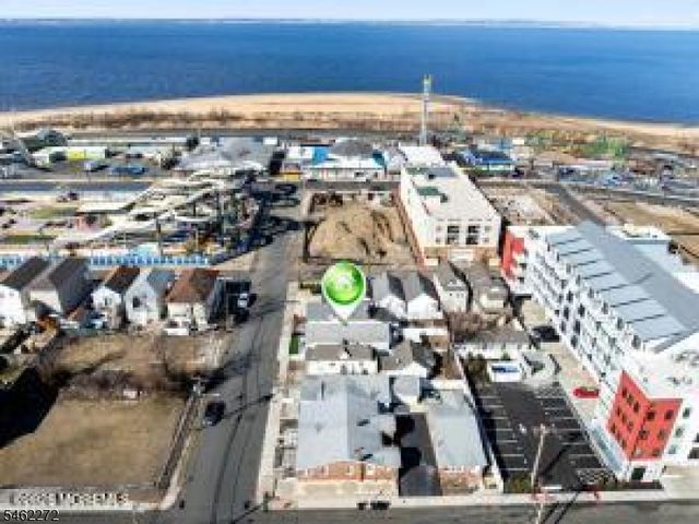 20 Highland Ave, Keansburg Boro, NJ 07734