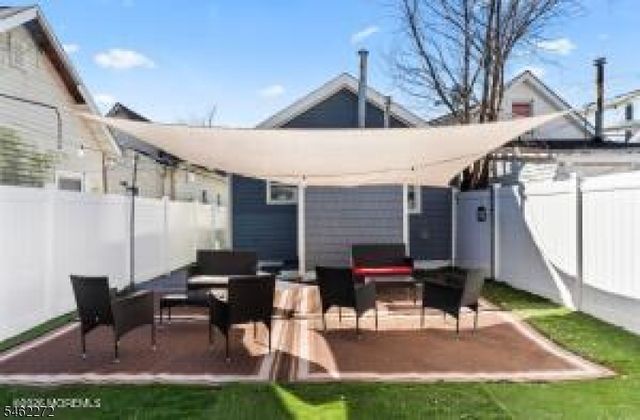 20 Highland Ave, Keansburg Boro, NJ 07734