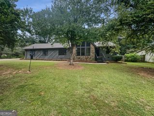 3551 Mill Glen Drive, Douglasville, GA 30135