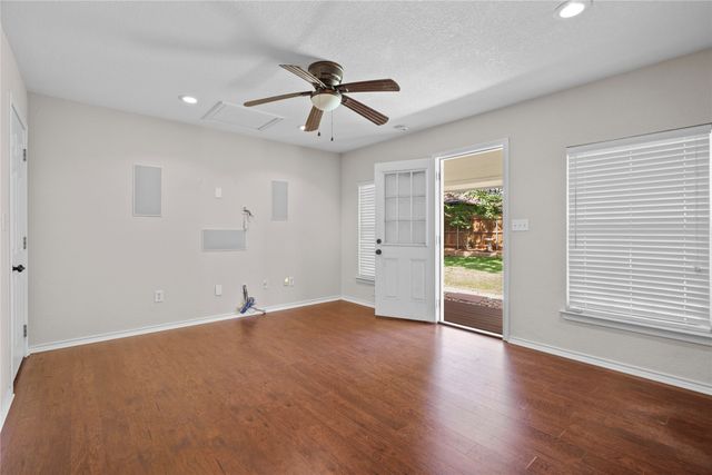 409 Summit Ridge Drive, Euless, TX 76039