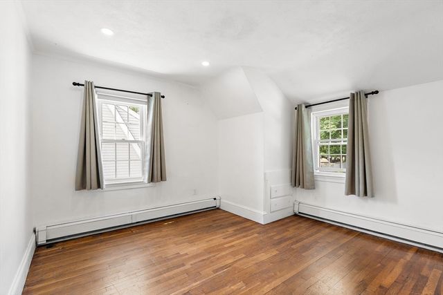 74 Galen St, Waltham, MA 02451