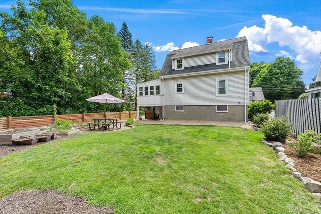 74 Galen St, Waltham, MA 02451