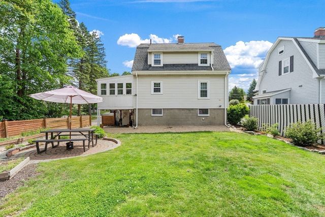 74 Galen St, Waltham, MA 02451