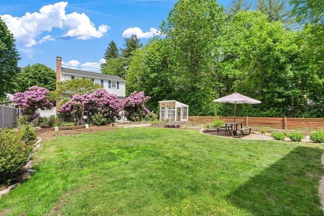 74 Galen St, Waltham, MA 02451