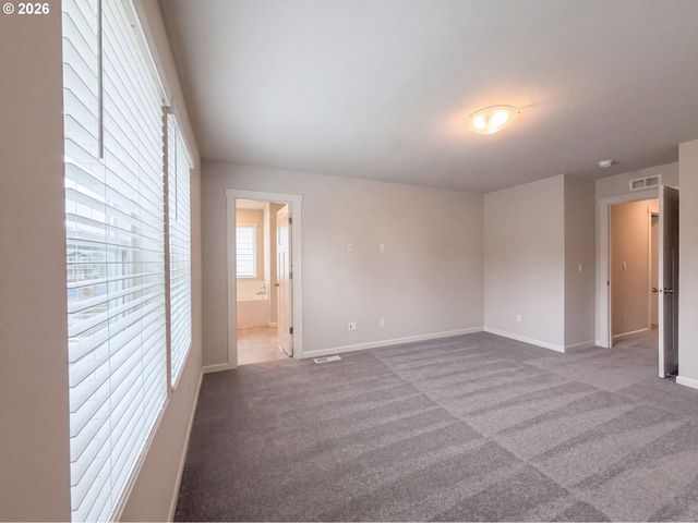 11319 Nw 317TH Ave, North Plains, OR 97133
