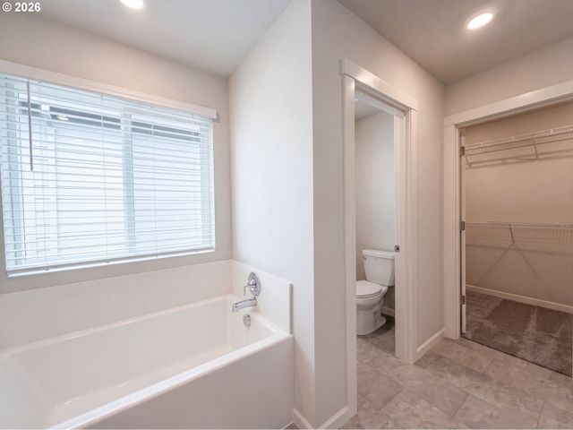 11319 Nw 317TH Ave, North Plains, OR 97133