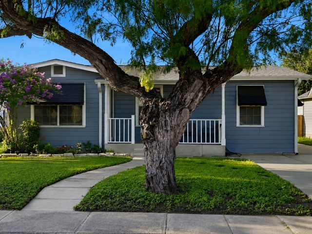 663 W PYRON AVE, San Antonio, TX 78221