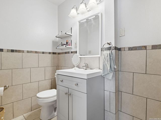 663 W PYRON AVE, San Antonio, TX 78221