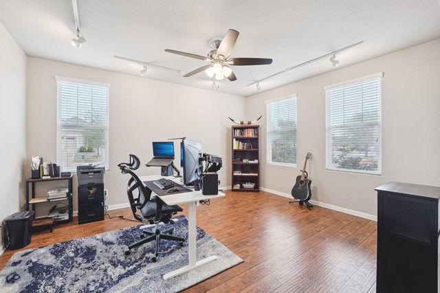 1048 Sanders, Kyle, TX 78640