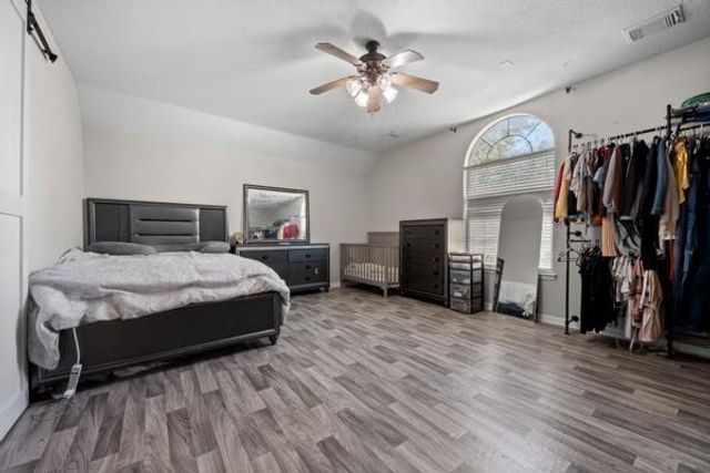 15818 Mossy Shores Court, Houston, TX 77044