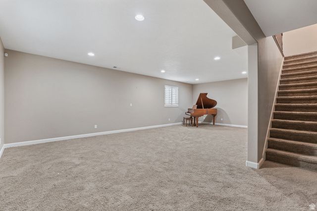 11173 S VILLAGE GROVE LN, South Jordan, UT 84095