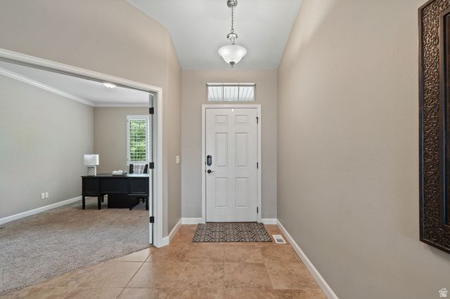 11173 S VILLAGE GROVE LN, South Jordan, UT 84095