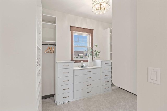 3327 Colton Way, Windsor, WI 53598