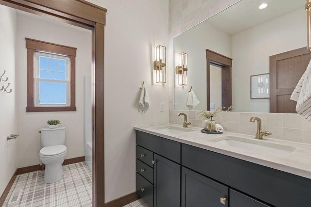 3327 Colton Way, Windsor, WI 53598