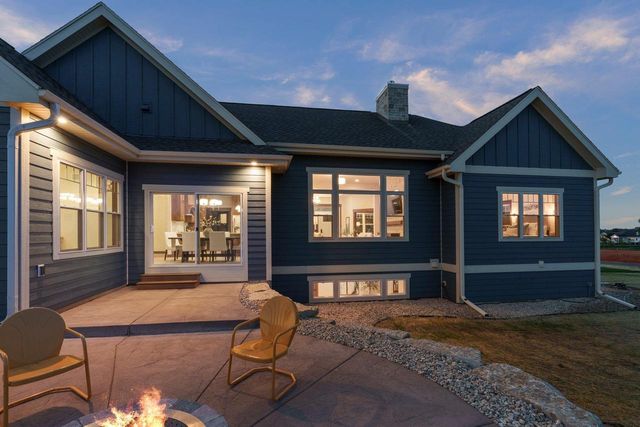 3327 Colton Way, Windsor, WI 53598