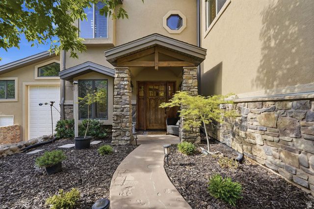 6112 BREEZE CIR, Ogden, UT 84403