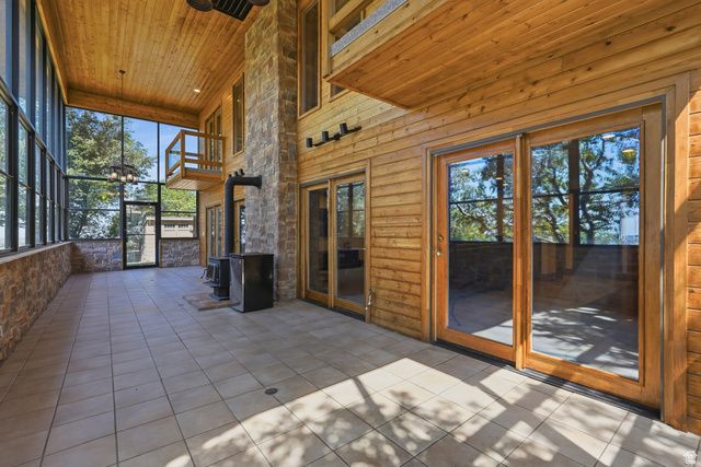 6112 BREEZE CIR, Ogden, UT 84403