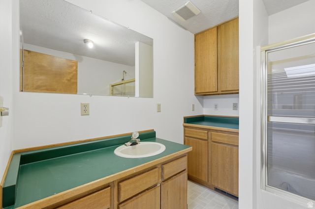 6112 BREEZE CIR, Ogden, UT 84403