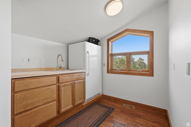 6112 BREEZE CIR, Ogden, UT 84403