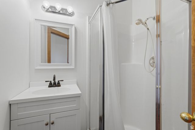 6112 BREEZE CIR, Ogden, UT 84403