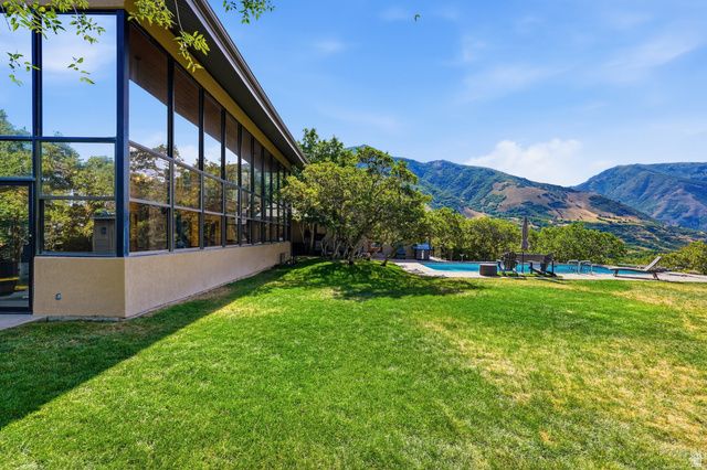 6112 BREEZE CIR, Ogden, UT 84403