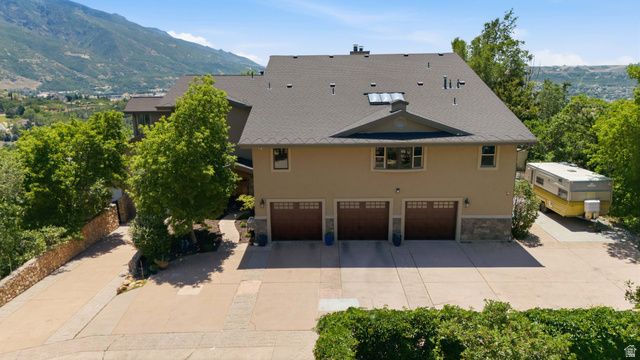 6112 BREEZE CIR, Ogden, UT 84403