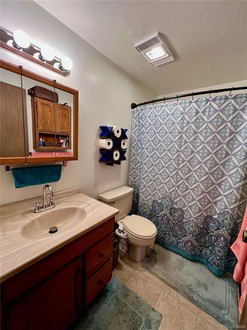 563 NEW CHURCH AVE, Granby, CO 80446