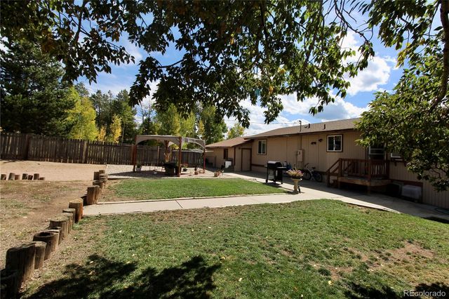 563 NEW CHURCH AVE, Granby, CO 80446