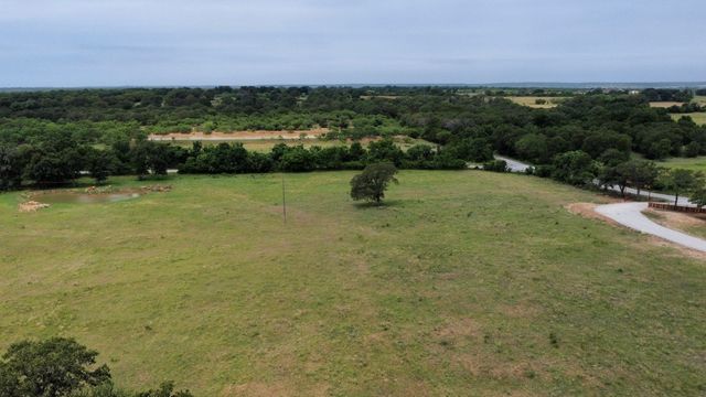 1020 Camp Trail, Mineral Wells, TX 76068