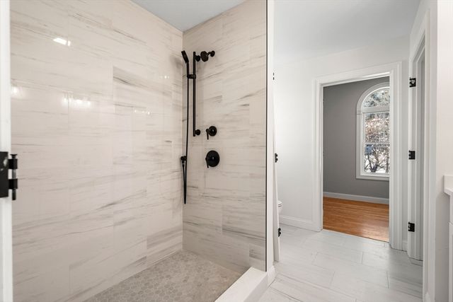 910 Livingston St, Tewksbury, MA 01876