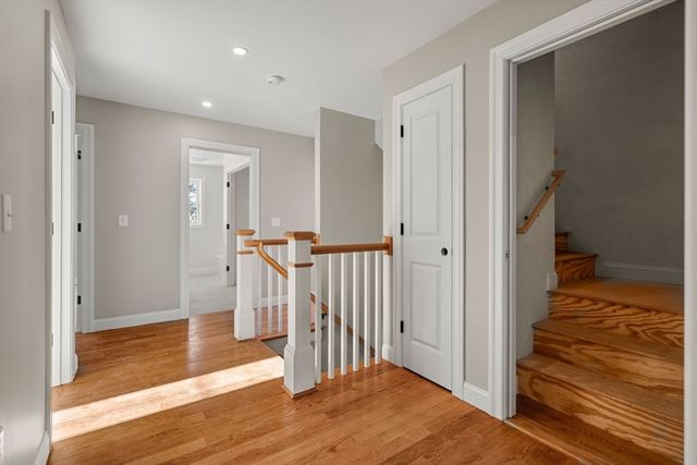 910 Livingston St, Tewksbury, MA 01876