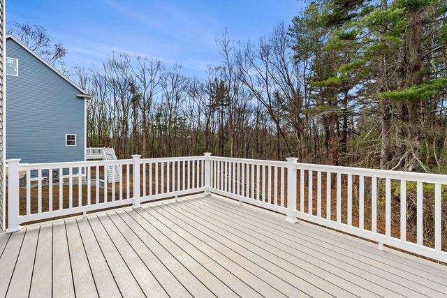 910 Livingston St, Tewksbury, MA 01876