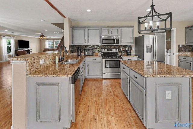 112 Leona Lane NW, Madison, AL 35757