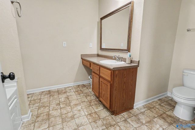 112 Leona Lane NW, Madison, AL 35757