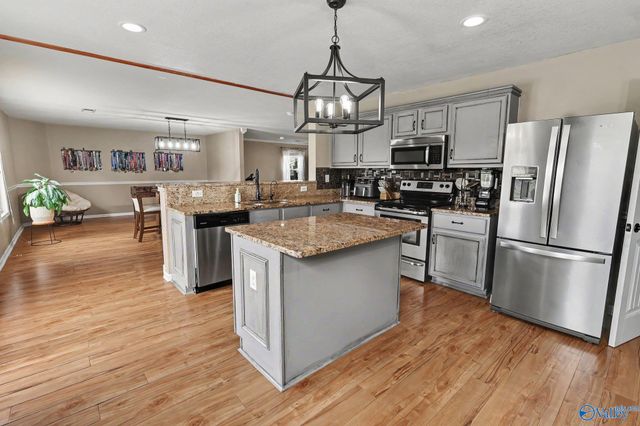 112 Leona Lane NW, Madison, AL 35757