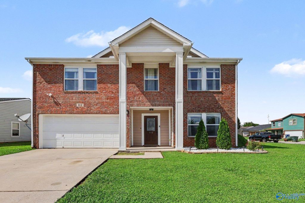112 Leona Lane NW, Madison, AL 35757