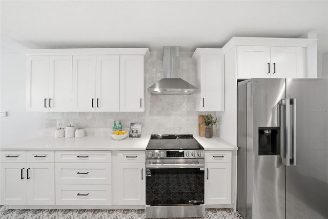 7033 HIBISCUS AVENUE S, South Pasadena, FL 33707